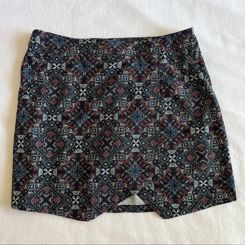 Krimson Klover Women’s Abstract‎ Multicolor Skort Golf Pickleball Tennis Medium